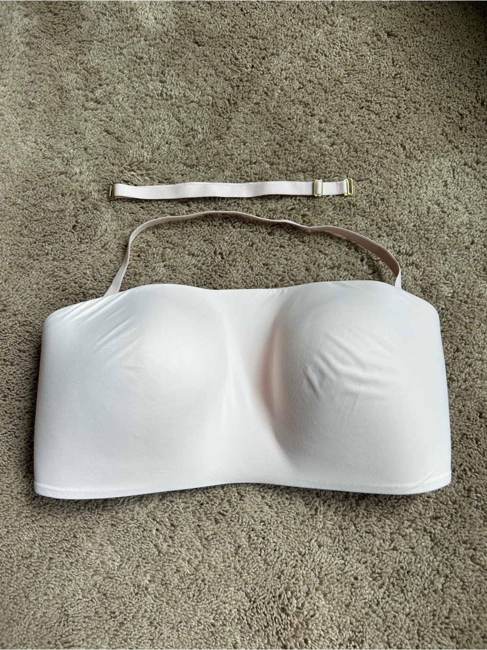 Victoria’s Secret Strapless Smooth Bandeau Bra - Light Pink L-DD NWOT